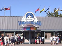 Paramount Canada's Wonderland Entrance